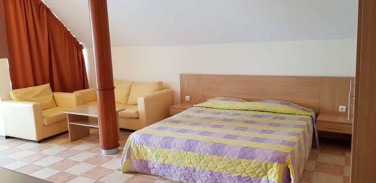 Kaya Apartments Солнечный берег Экстерьер фото