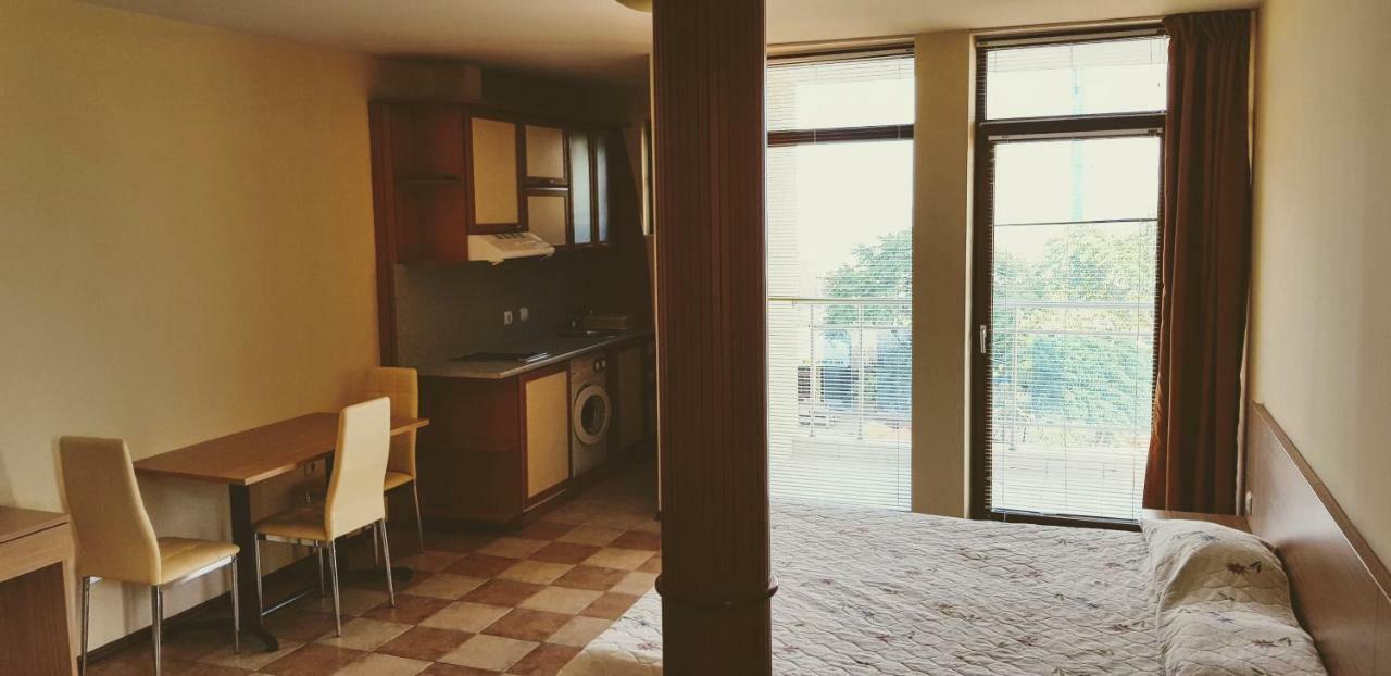 Kaya Apartments Солнечный берег Экстерьер фото